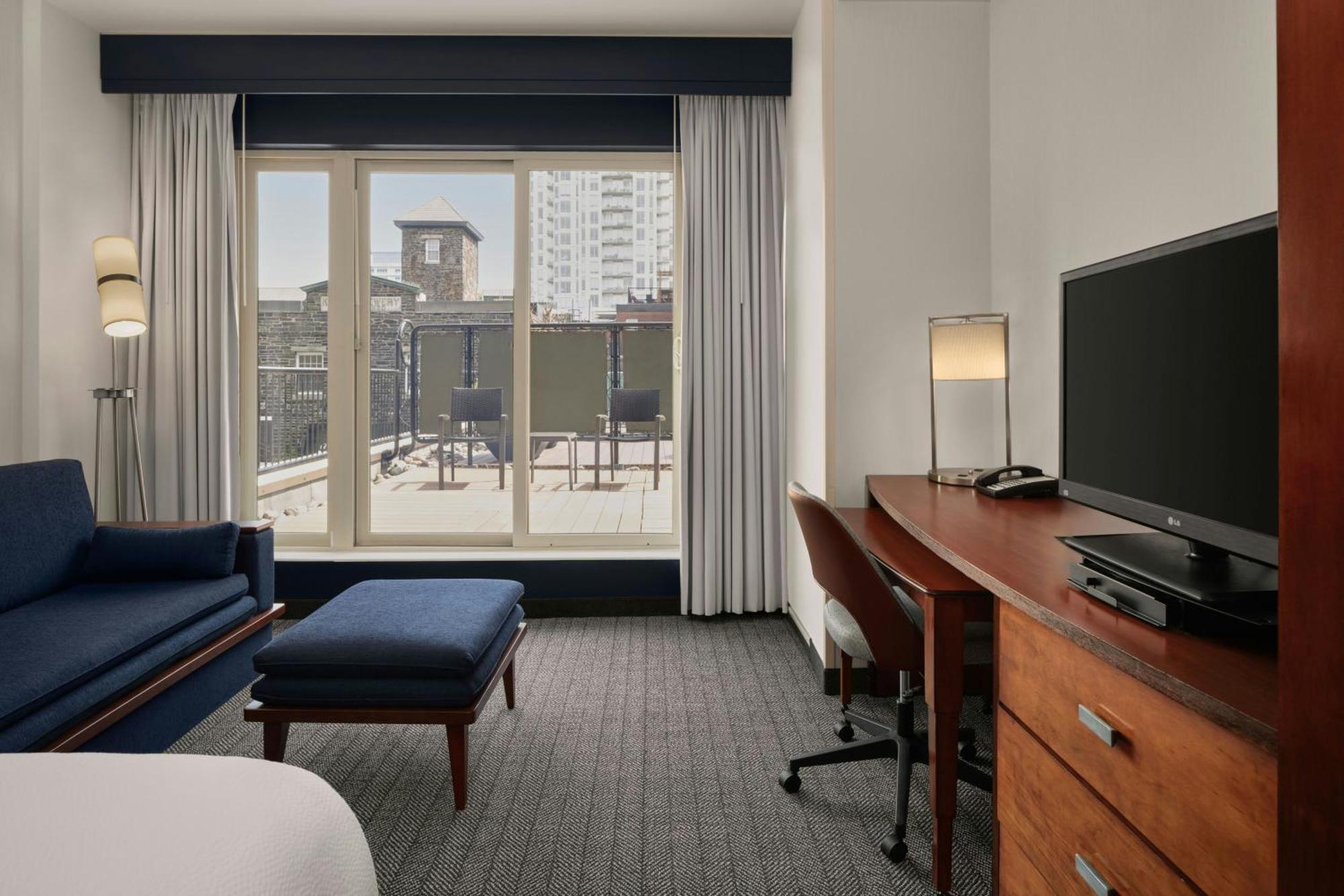Courtyard By Marriott Halifax Downtown Hotel Eksteriør billede
