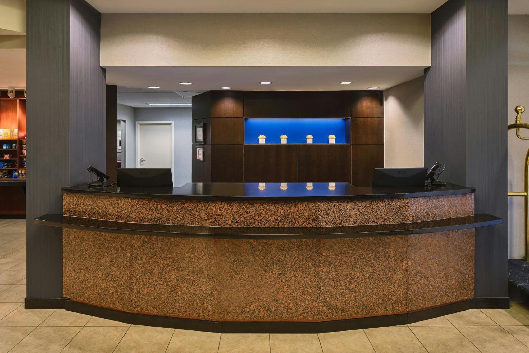 Courtyard By Marriott Halifax Downtown Hotel Eksteriør billede