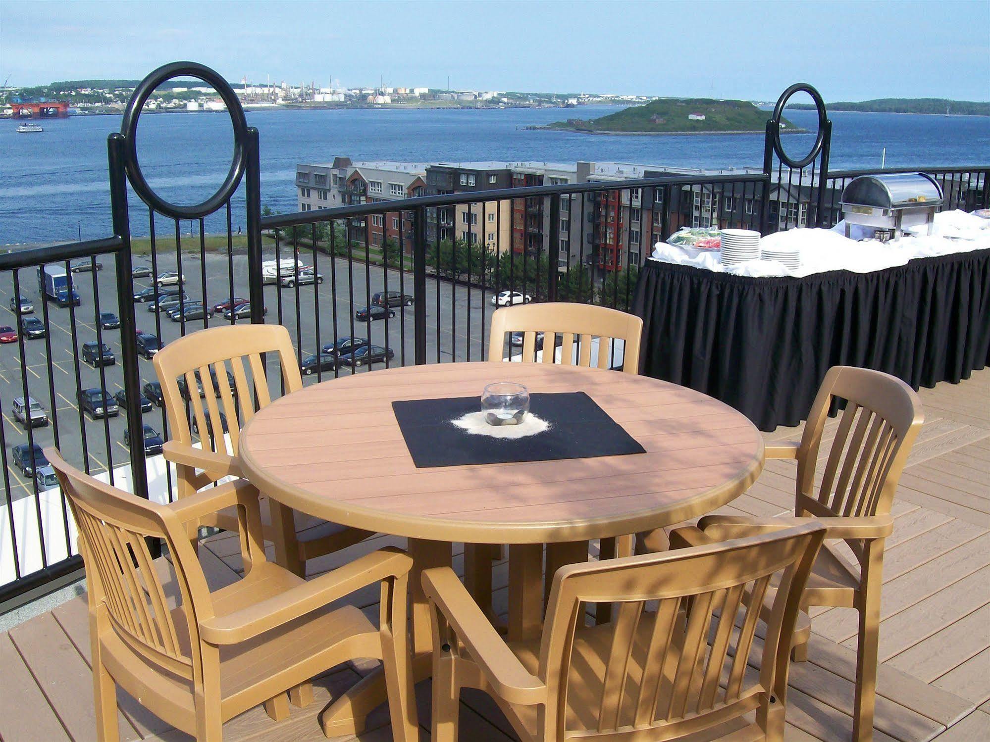 Courtyard By Marriott Halifax Downtown Hotel Eksteriør billede